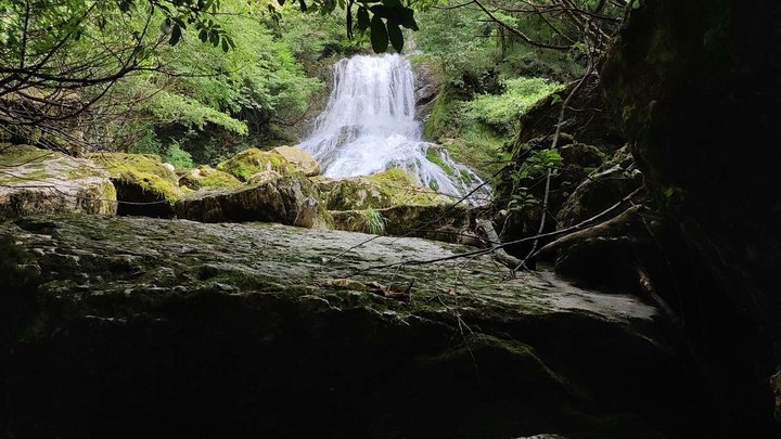 Toba Falls