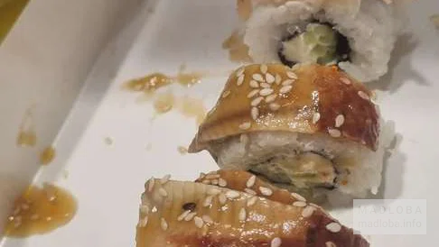 Роллы в меню кафе Wasabi.Batumi