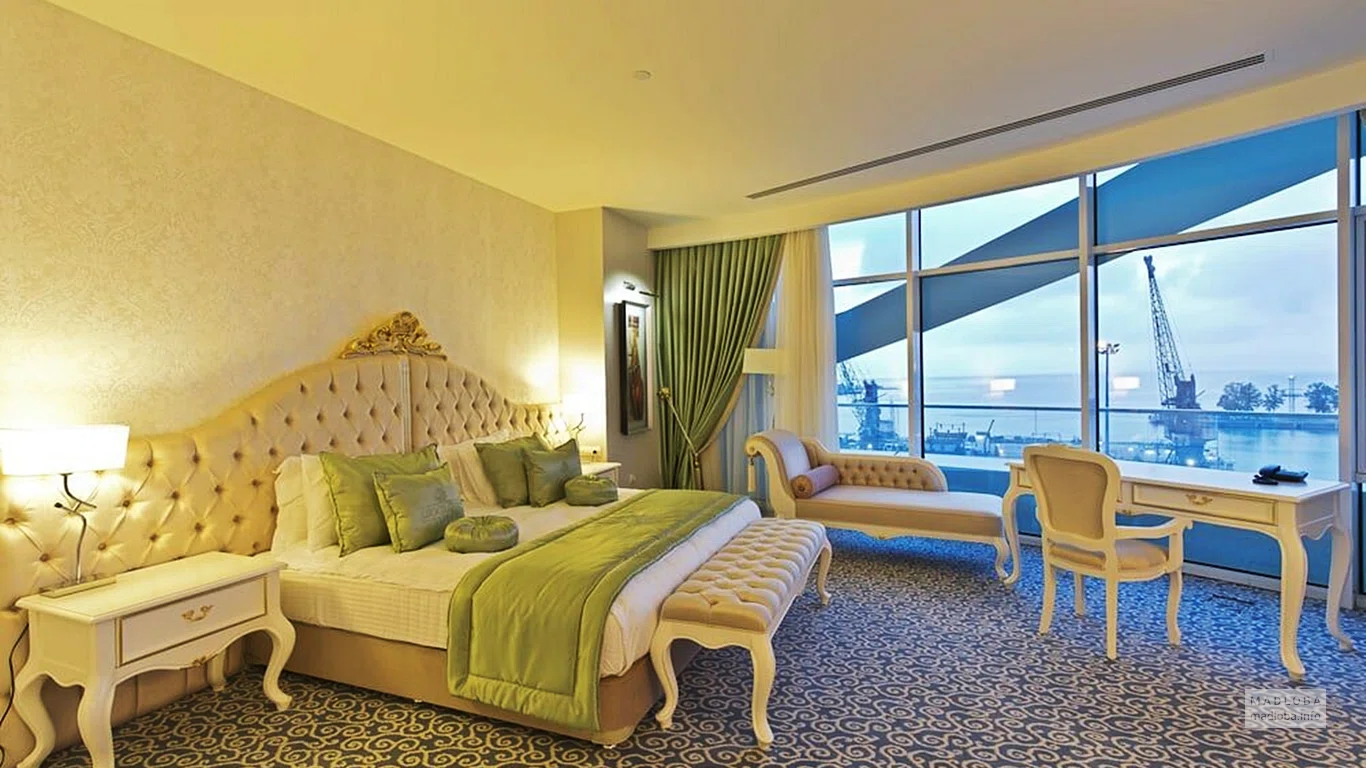Номер JRW Welmond Hotel & Casino