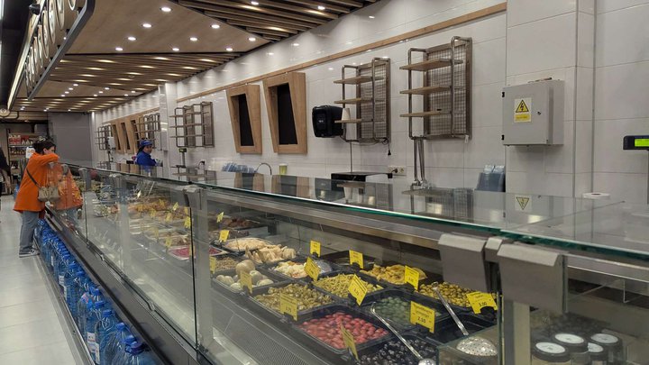 Willmart (22G David Agmashenebeli St.)