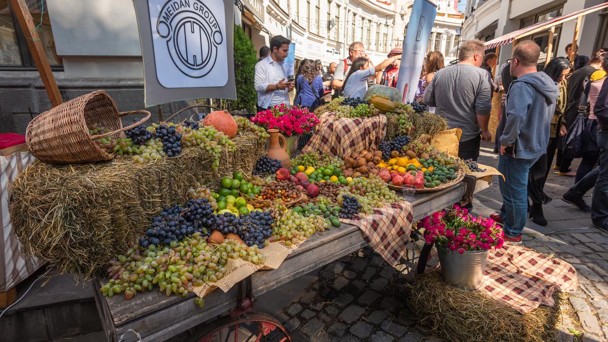 Fruit shop at the festival