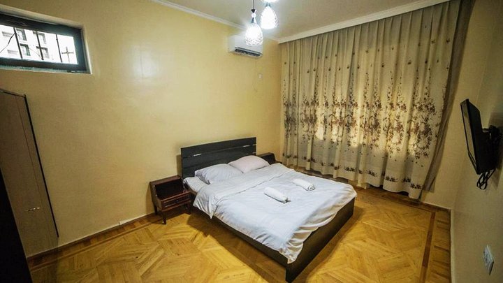ღვინის სახლი