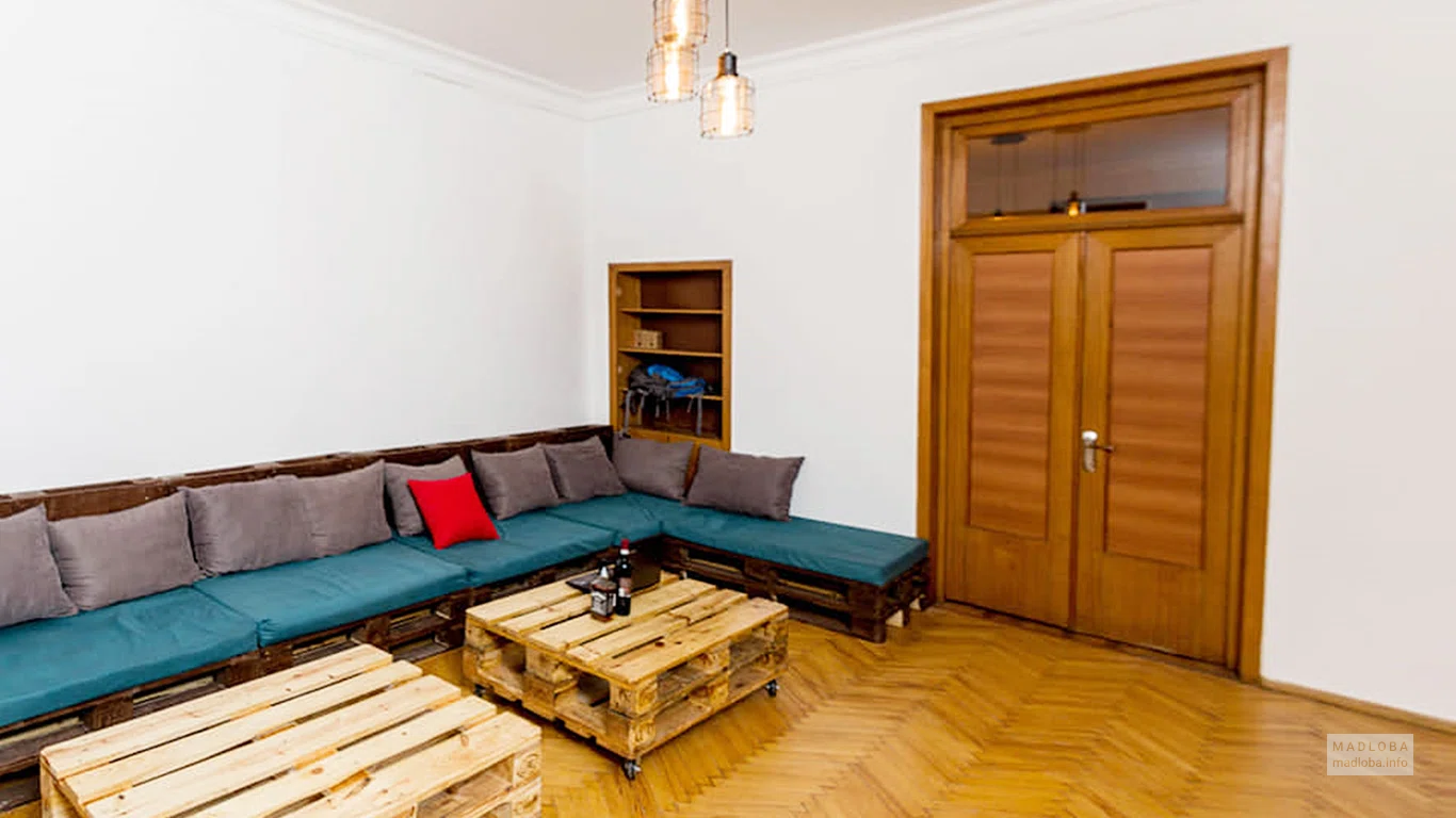 Гостинная в Woodmood Хостел в Грузии