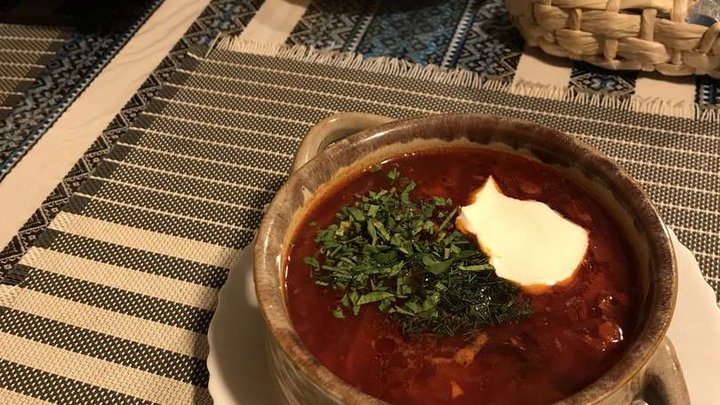 Like at home (food delivery)