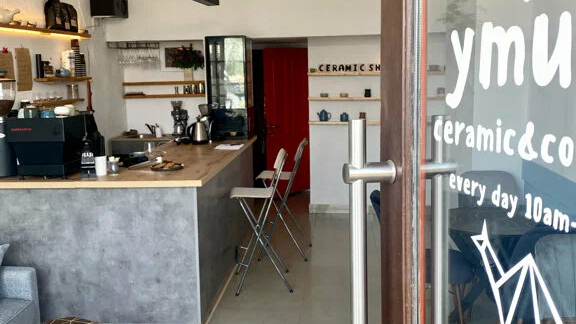 Yumuri ceramics & coffee