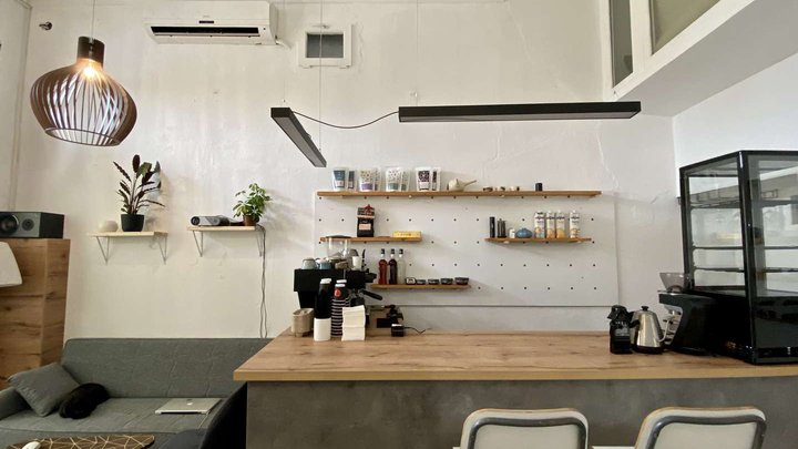 Yumuri ceramics & coffee