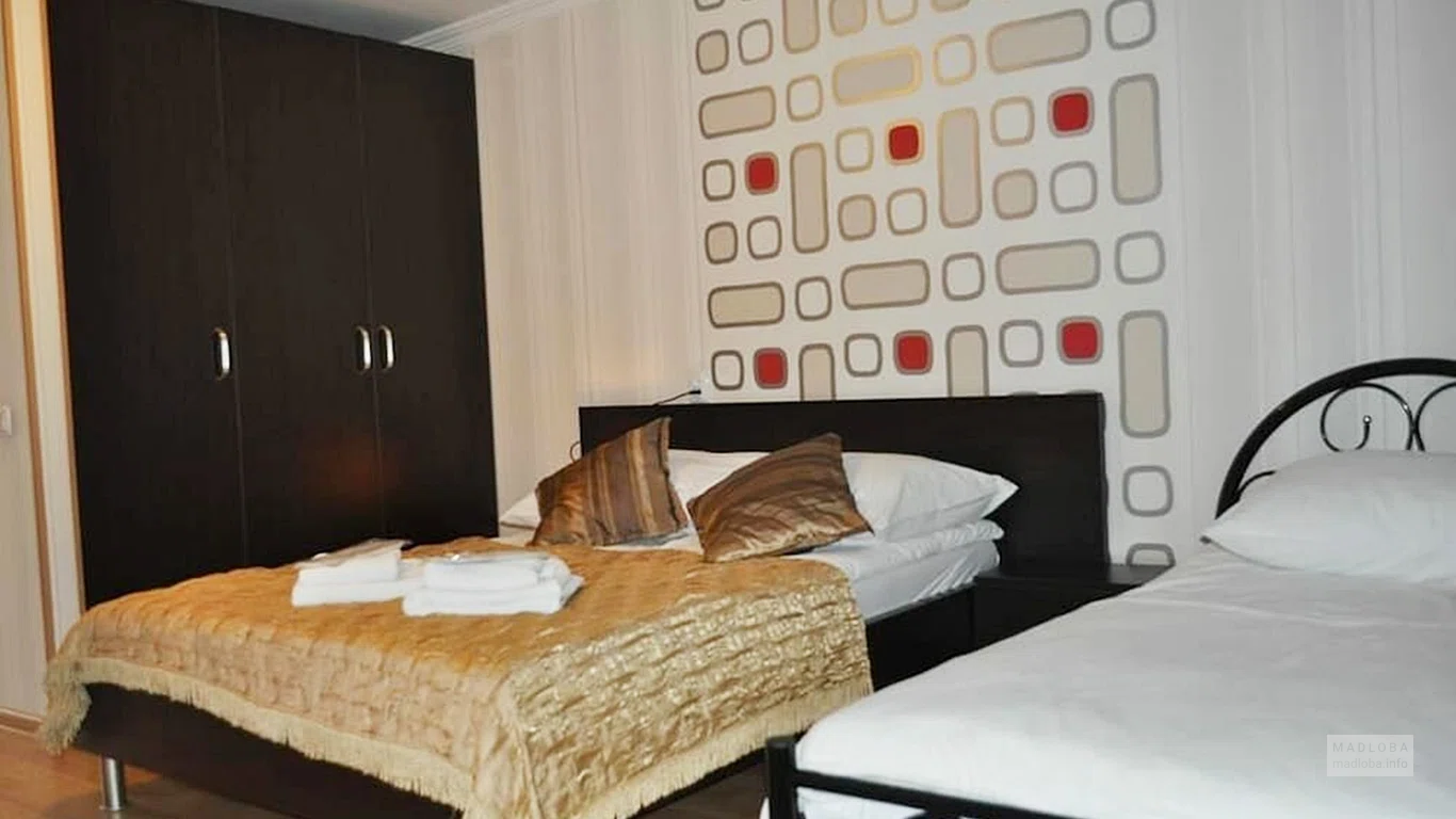 Номер для двоих в Your Comfort Hotel