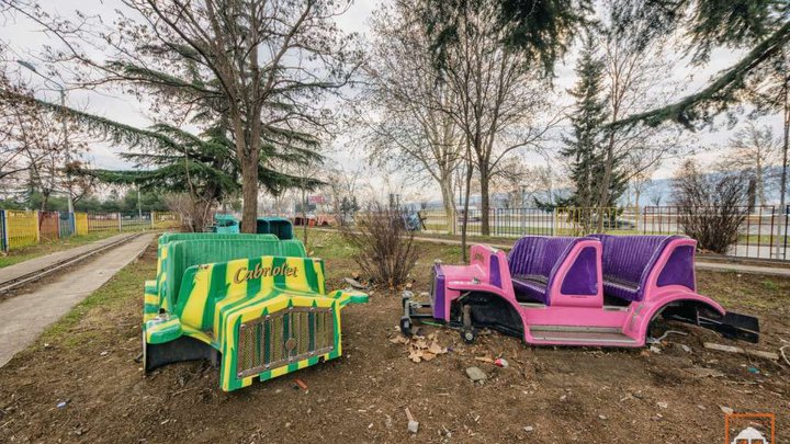 Abandoned amusement park in Samgori