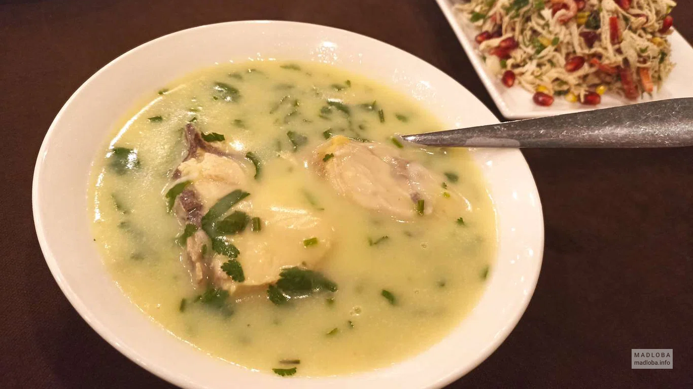 Подача блюд грузинской кухни