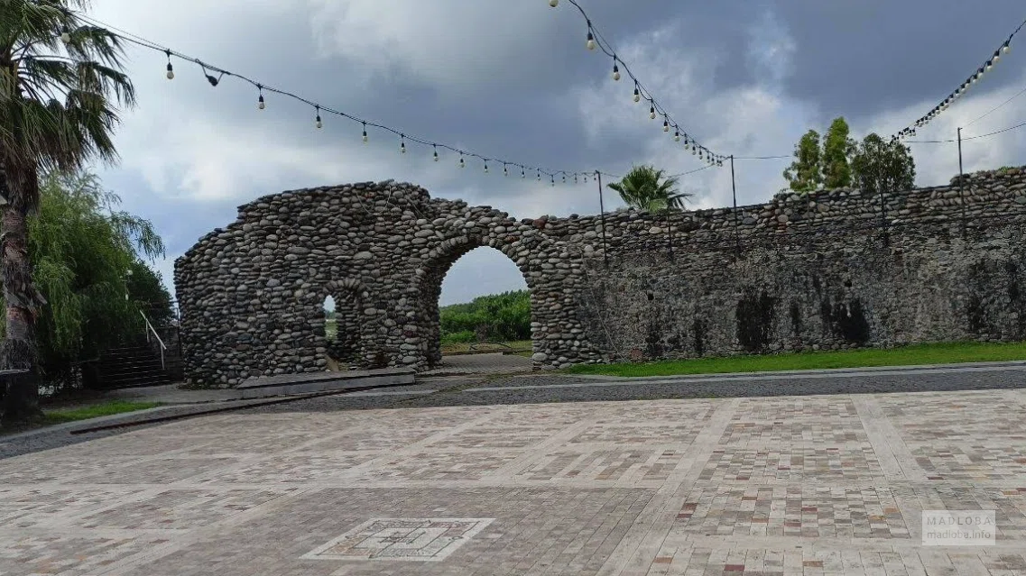 Anaklia castle