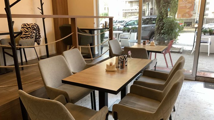 Zebra Cafe