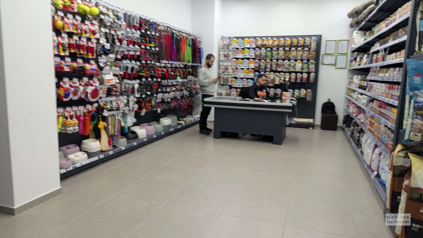 Zoomart в Carrefour Батуми