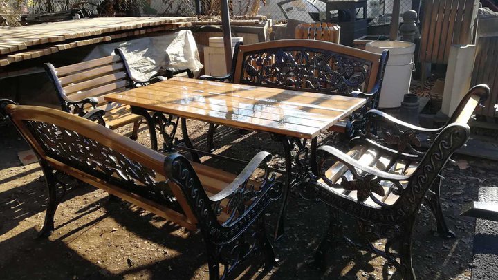 Achisari Furniture Factory - furniture for public interiors
