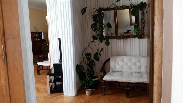 Guest House Agmashenebeli 229