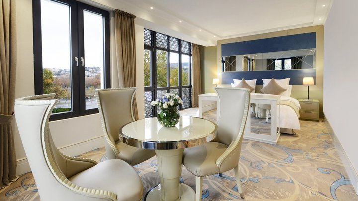 Hotel Ambassadori