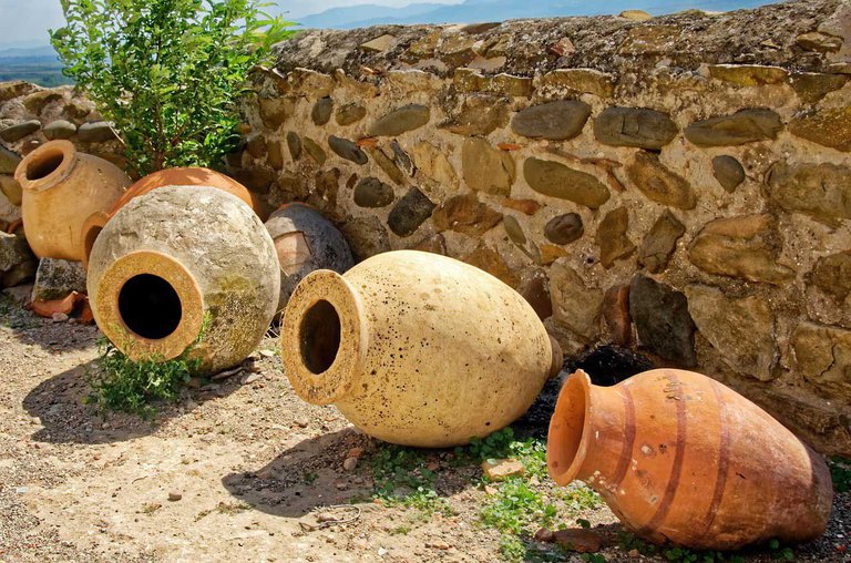 Qvevri: The Heart of Georgian Winemaking