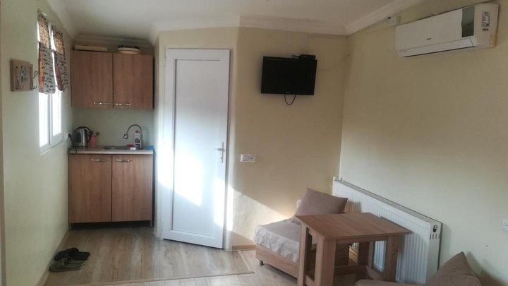 Apartment on Khelashvili Street