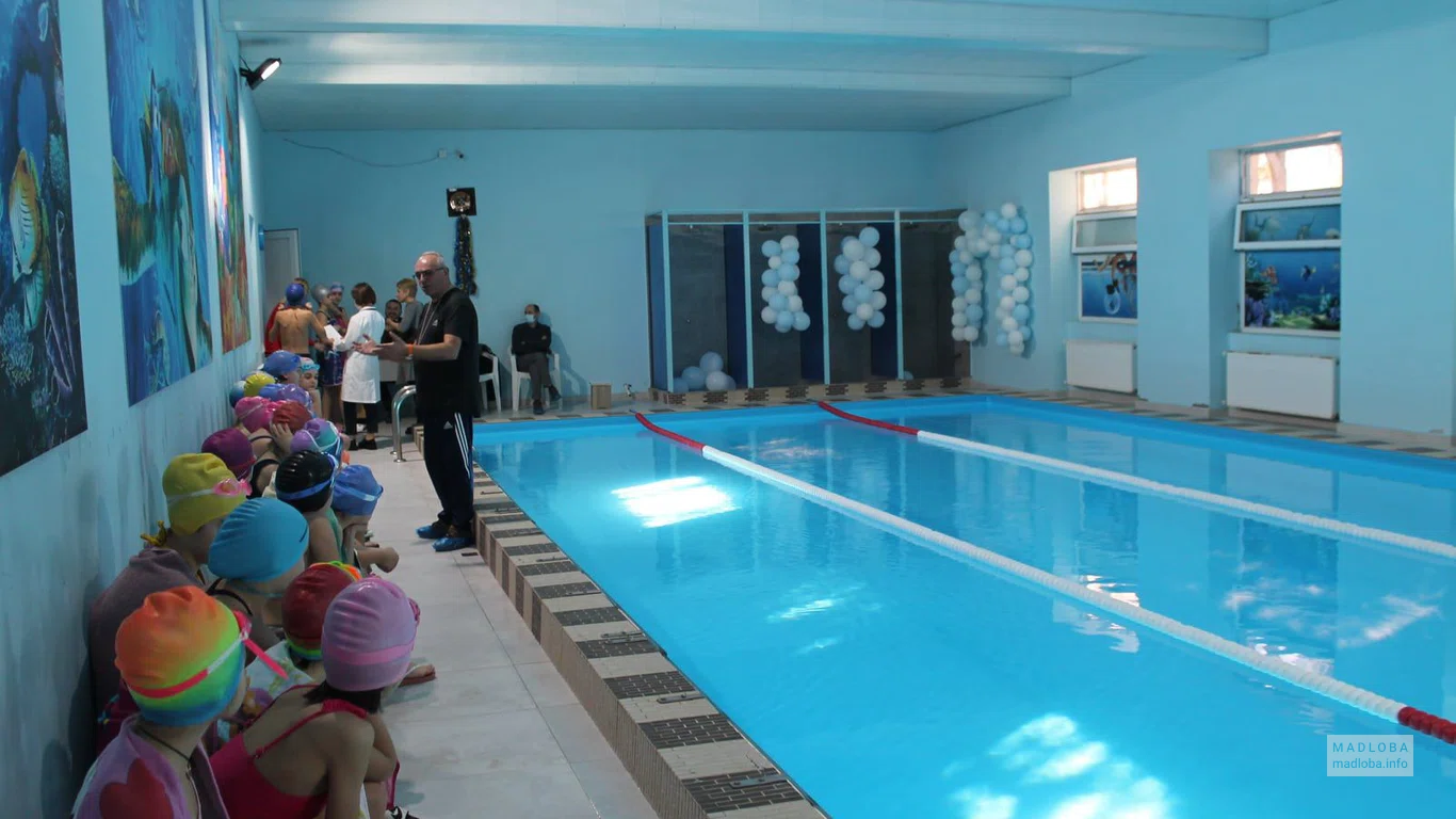 Aqua Rooms