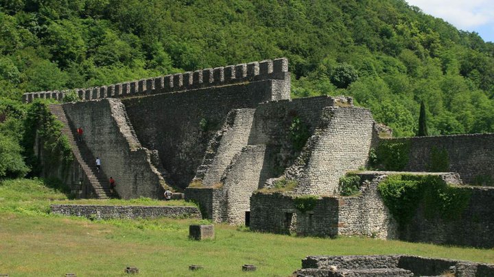 Architectural and Archaeological Museum-Reserve named after Parmen Zakarai in Nokalakevi