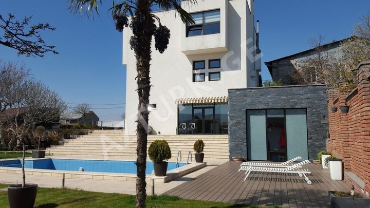 Azturk Real Estate