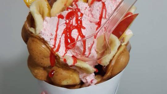 Bubble Waffle Cafe