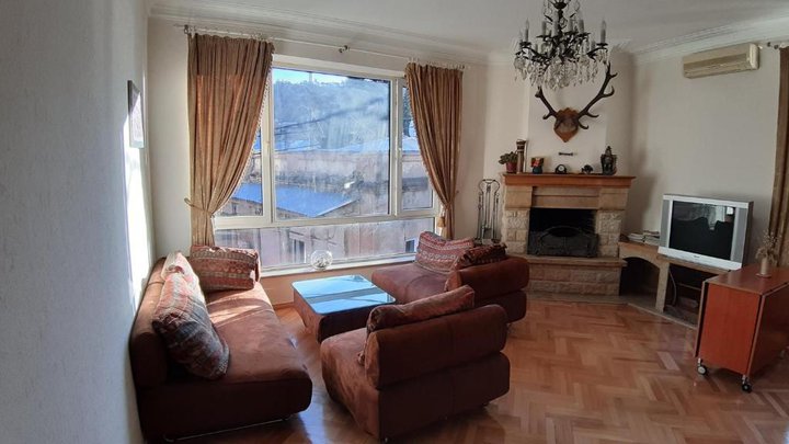 Belleview Apartments