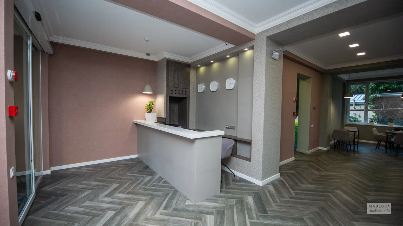 Ресепшен Bina 21 Hotel