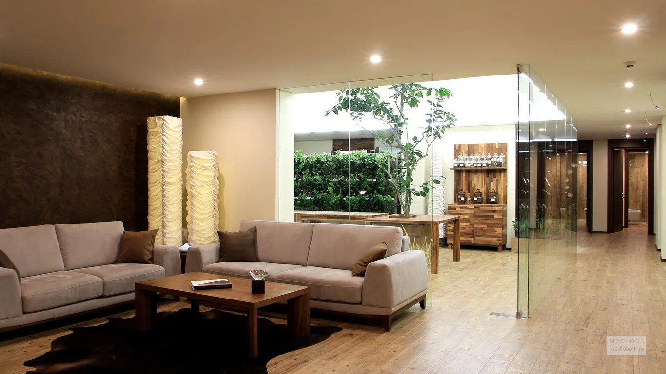Отель "Bioli Wellness Resort"