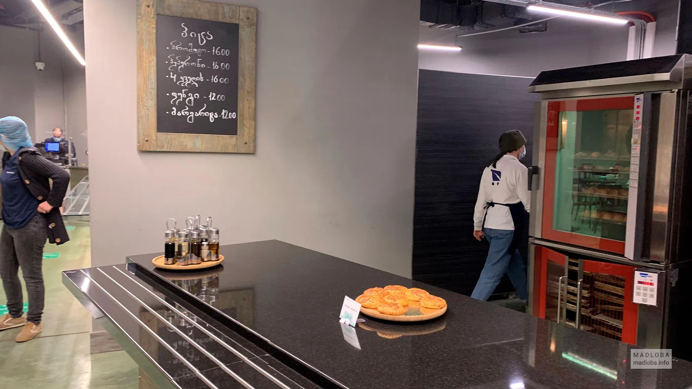 Стойка повара в бистро Agrohub