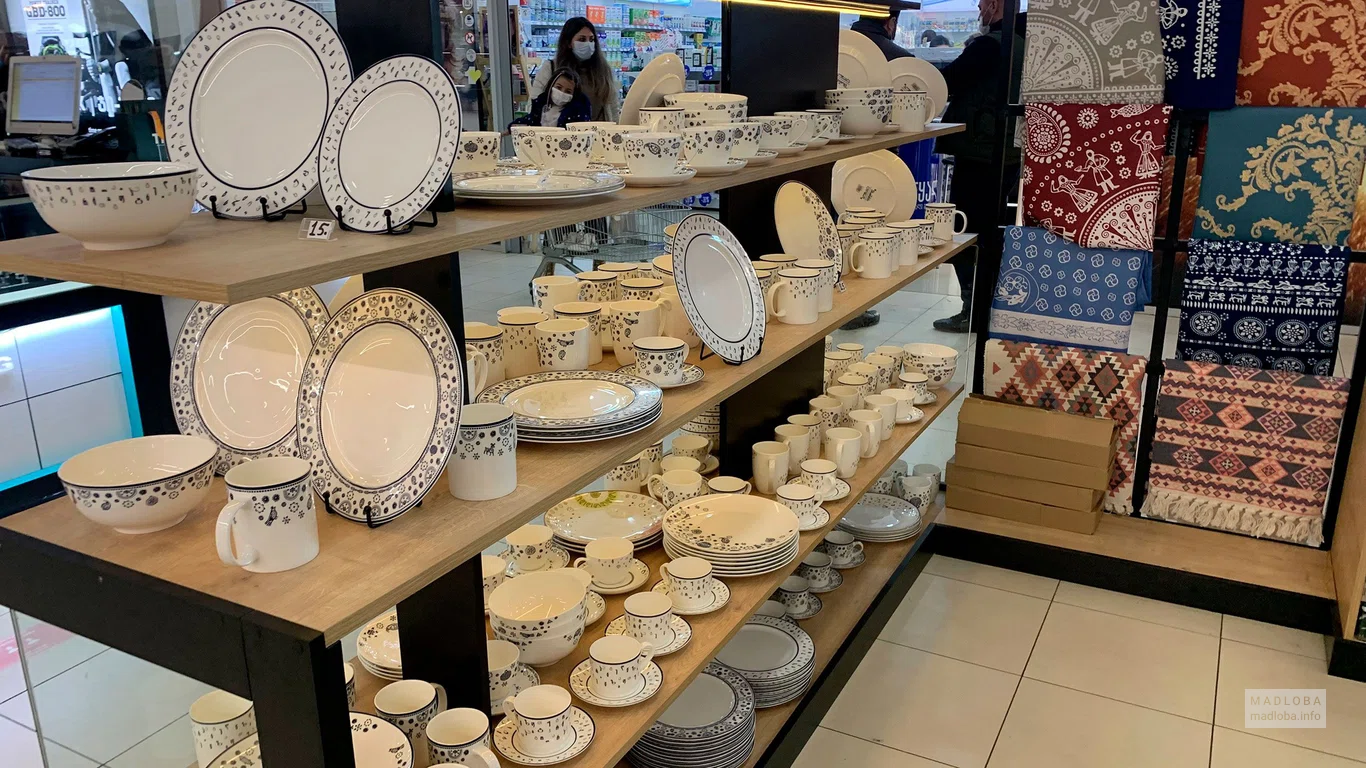 Тарелки в BlueTabla decor store