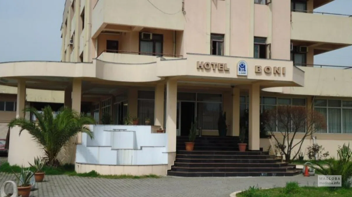Отель "Boni"