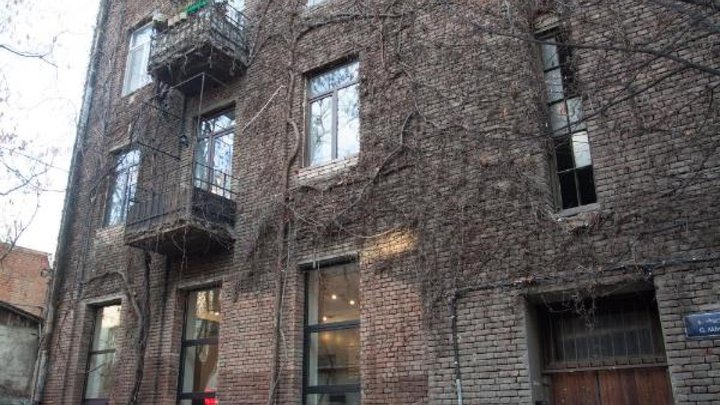 Bricks Room სასტუმრო