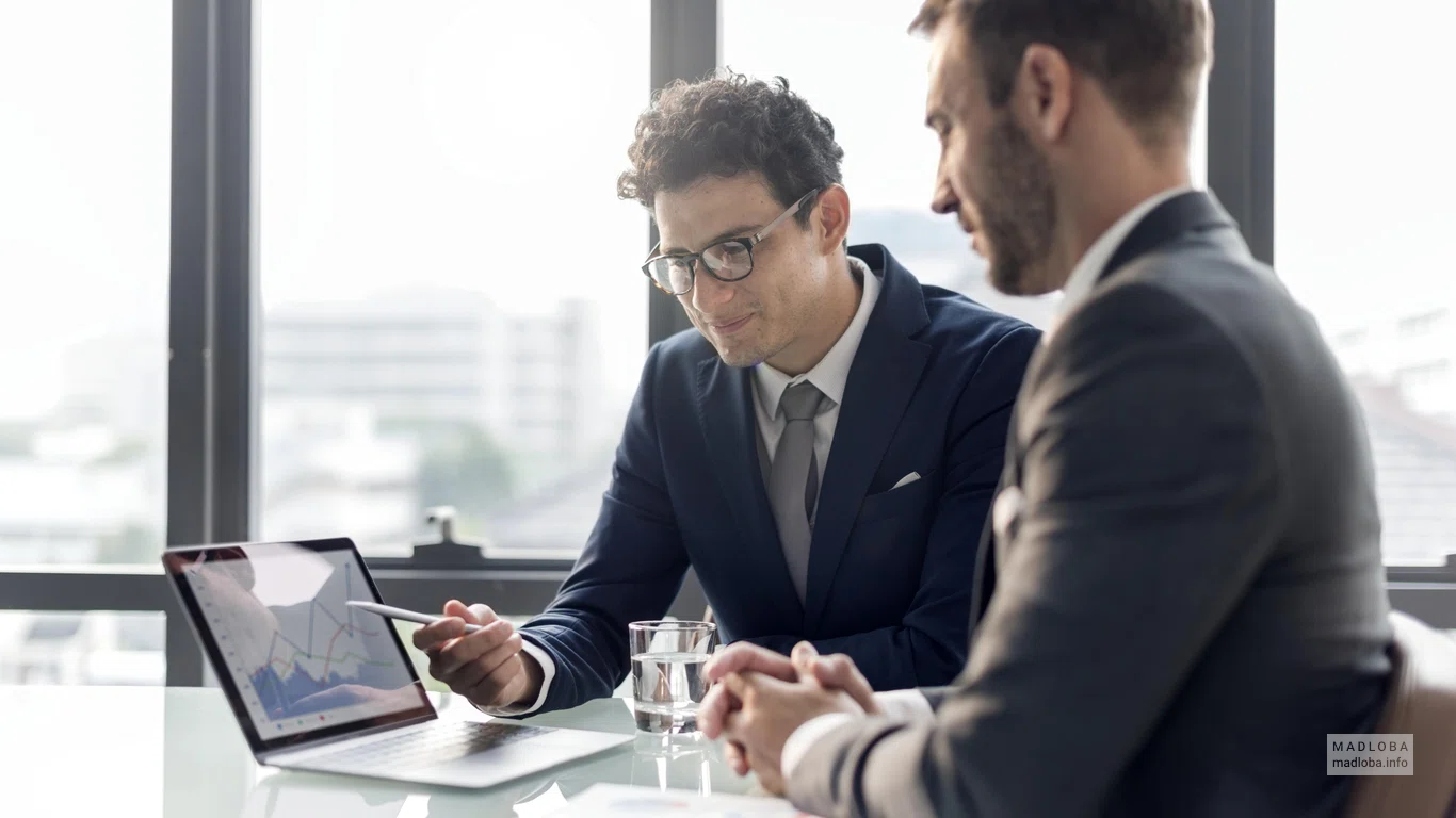 STR-Consulting