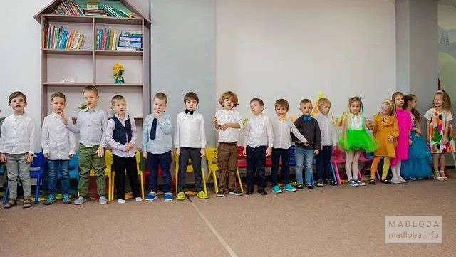 утренник в частном детском саду "Умка"