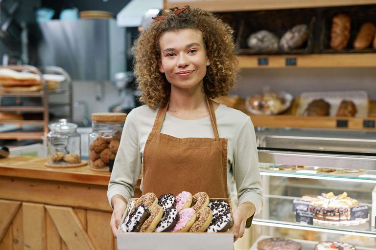 🍰 TOP 6 confectioneries in Kutaisi: the best desserts worth trying