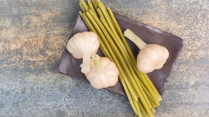 garlic arrows