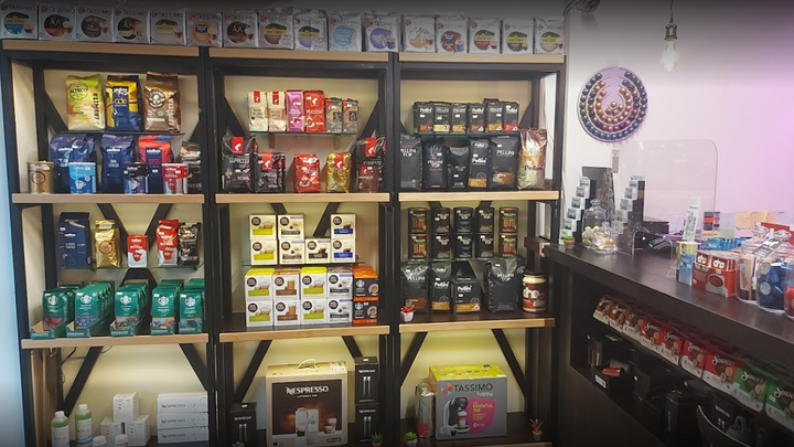 Coffee Mall Vake