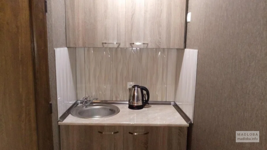Кухня в Comfort Apartments Tbilisi