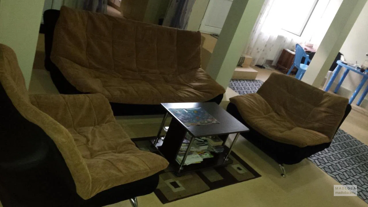 Интерьер комнаты в хостеле Comfort Plus