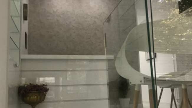 Derma Plus