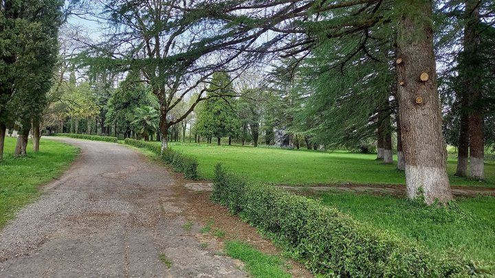 Galaktion and Titian Tabidze House Museum