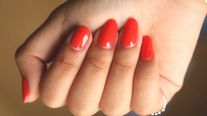 Dona Nail