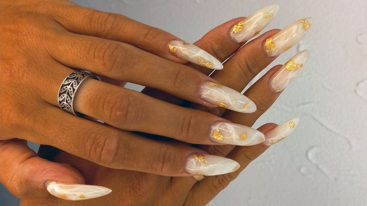 Dona Nail