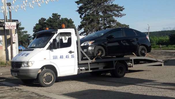 Tow truck 551 404 595