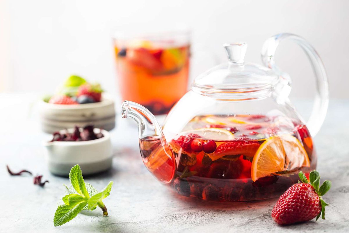 Tea with fruits