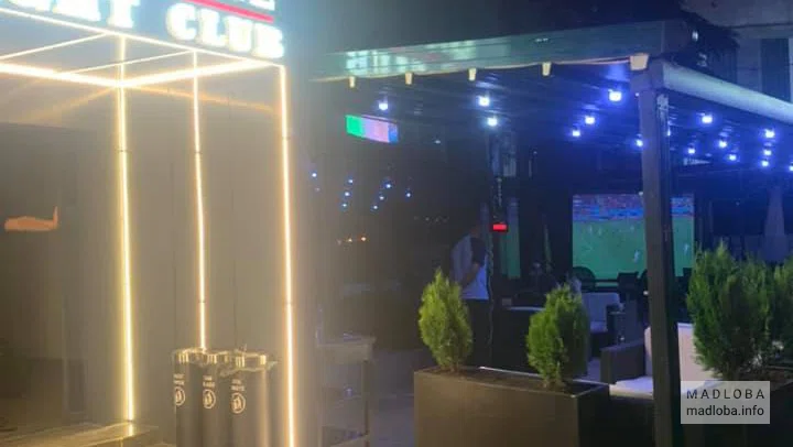 ночной клуб Гараж в Батуми