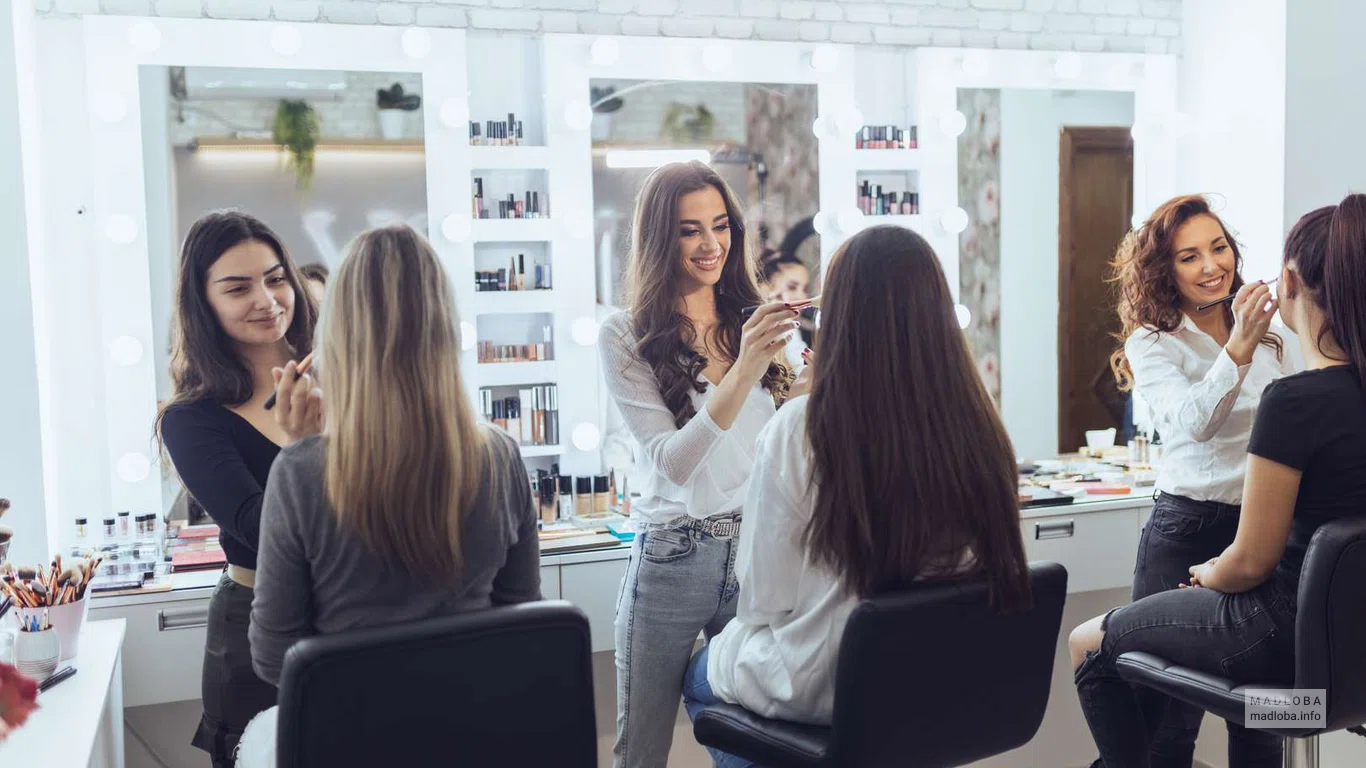 Салон красоты "Chic Chic"