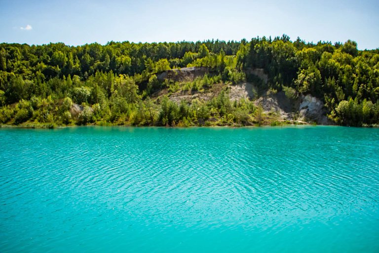 🌊 8 Cleanest Lakes in Georgia: Ideal Places for Relaxation and Inspiration 2025
