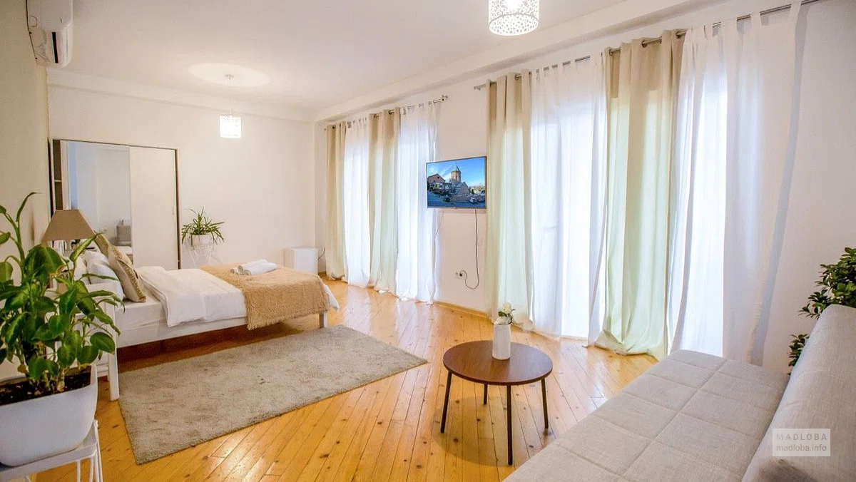 Гостиная номера отеля Greeting Hotels