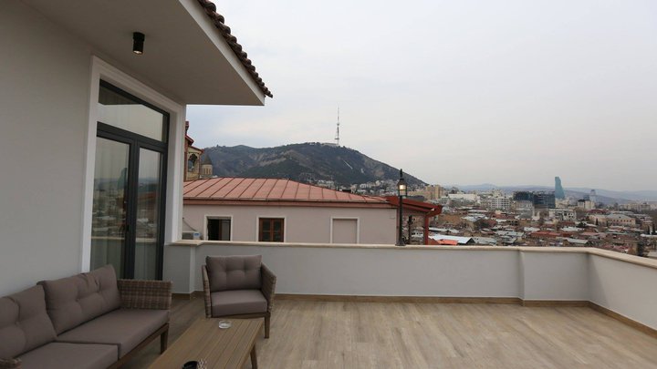 GS HOTEL TBILISI